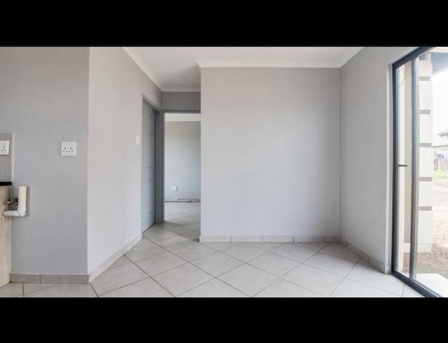 3 BEDROOM HOUSE FOR SALE IN SELCOURT